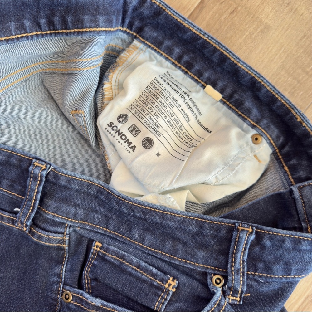 Sonoma dark wash boot cut denim jeans size 16 - Picture 6 of 7